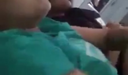 او شاگرد و شروع به لاس دانلودسکس فول اچ دی زدن با او, به زودی